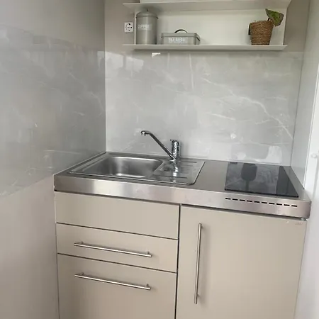 Tiny House Droom Aan De Linge Wadenoijen
