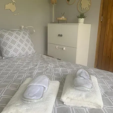 Droom Aan De Linge فندق مبيت وإفطار 3*